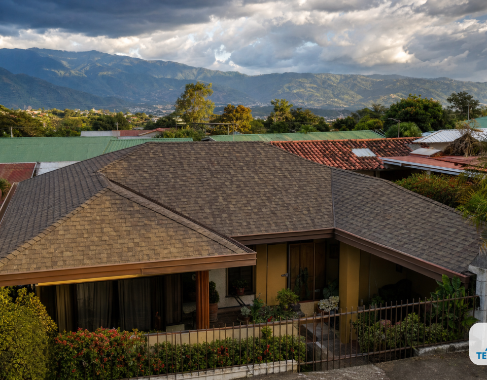 Tipos de techos para casas en Costa Rica: comparativa honesta para clima tropical